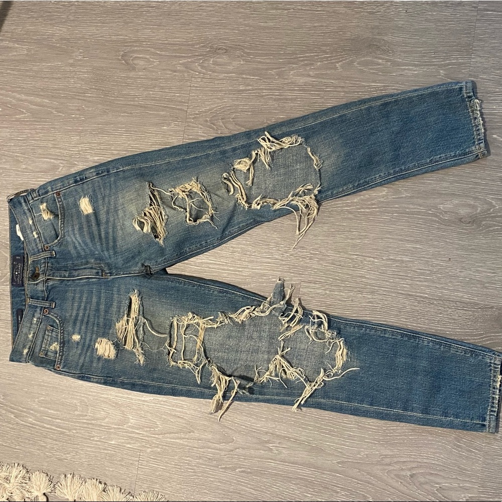 Lucky Brand Boyfriend Ripped Jeans
